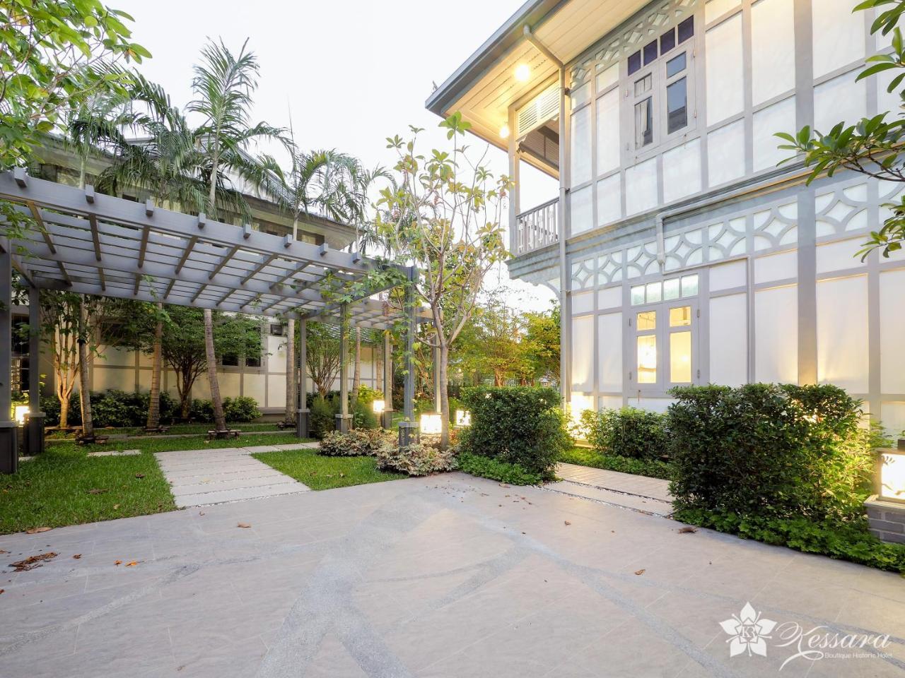 Kessara Hotel Bangkok Exterior foto